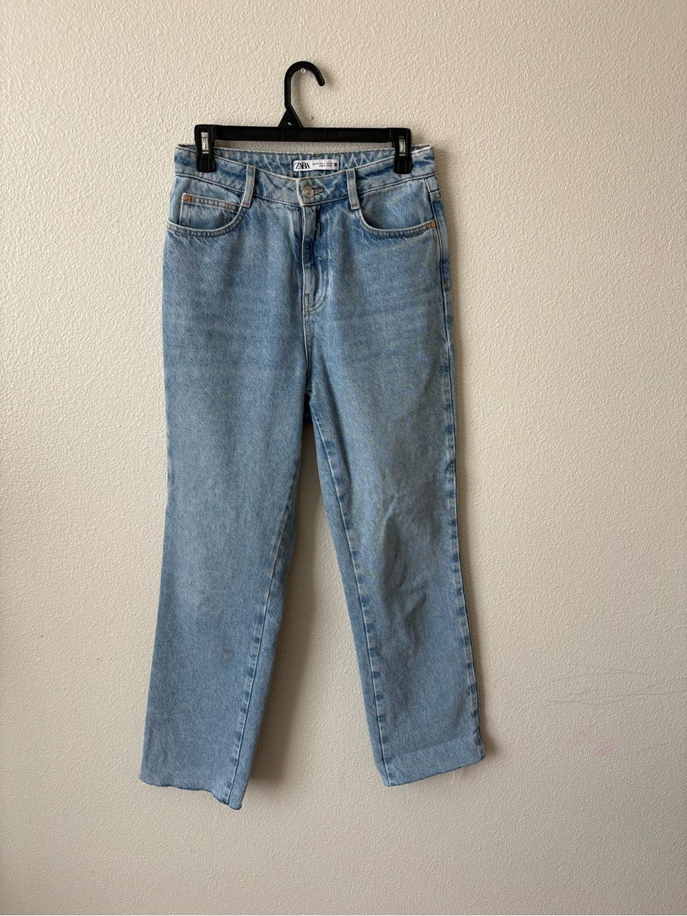 ZARA Light Blue Straight-Leg Women's Jeans Size 4